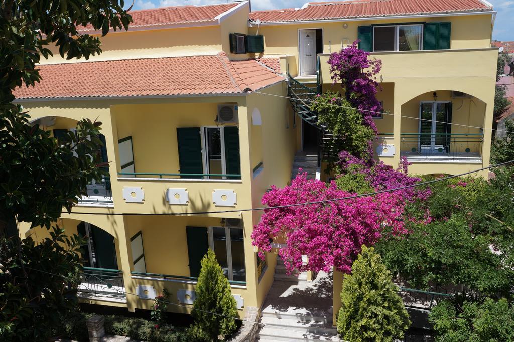 Angela Appartement Kávos